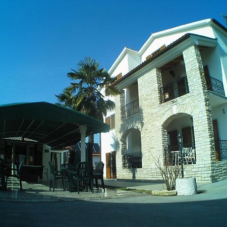 B&B Moderno Fažana Esterno foto