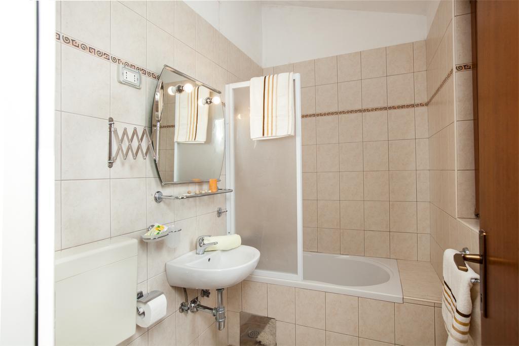 B&B Moderno Fažana Camera foto
