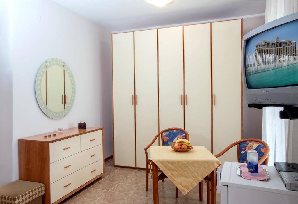 B&B Moderno Fažana Camera foto