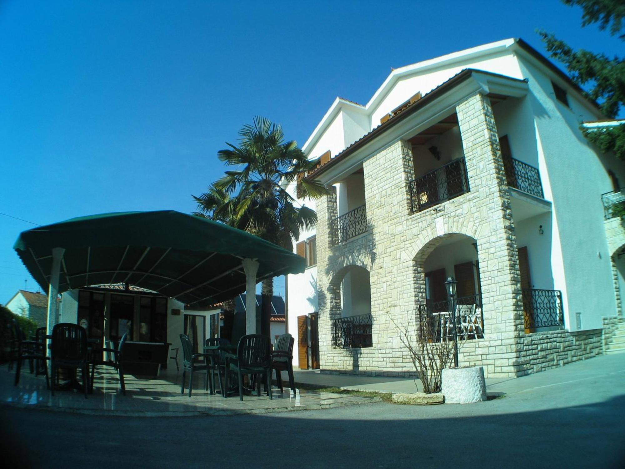 B&B Moderno Fažana Esterno foto